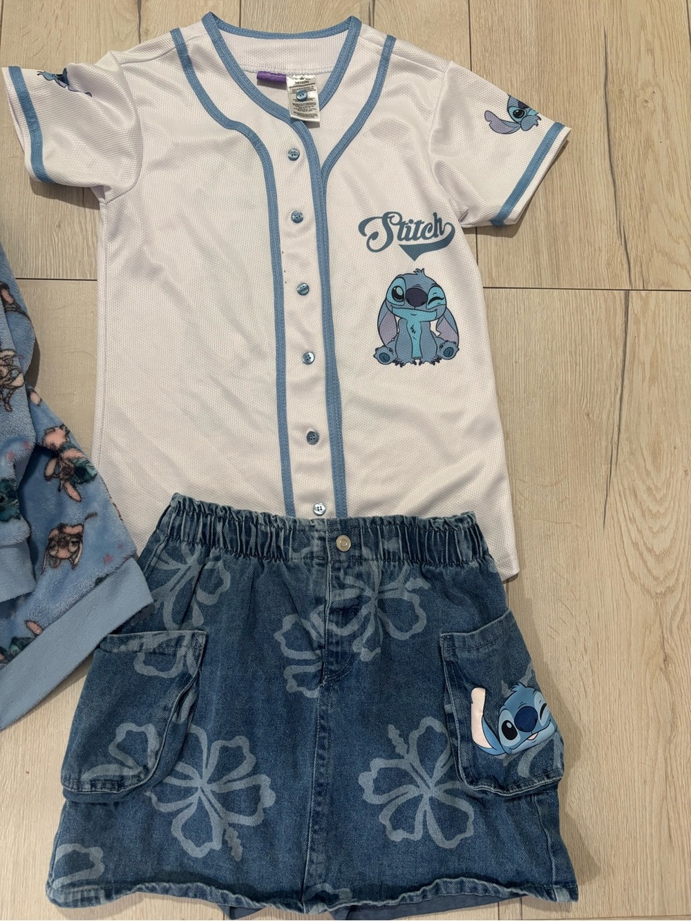 Disney Blue Denim-Look Elastic Waist Shorts with Tropical Print